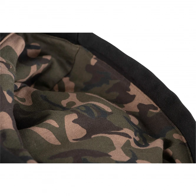 Fox Carp Men's Hoodie LW Print Pullover (black/camo) 7 Fox Carp Men's Hoodie LW Print Pullover (black/camo) - Image 5